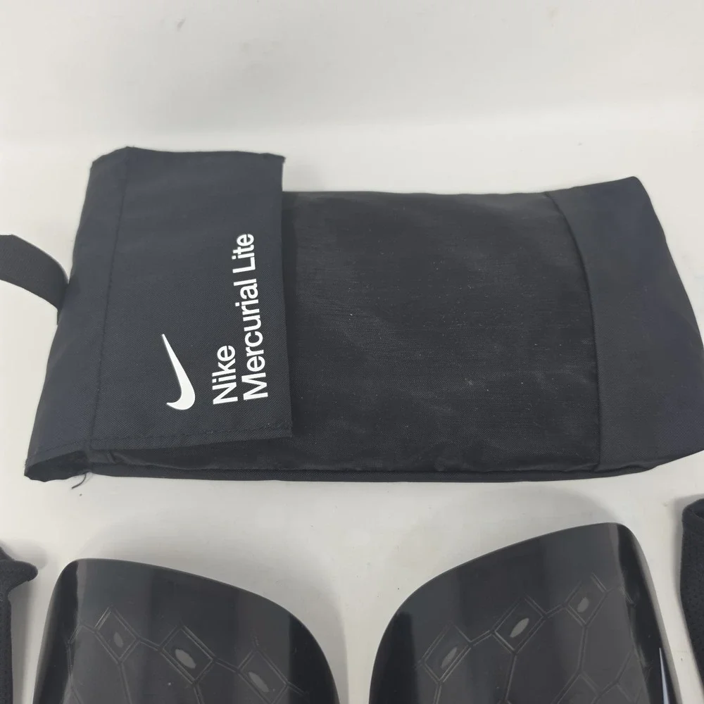 Nike Mercurial Lite Shin Guards - XL size fit 5'11